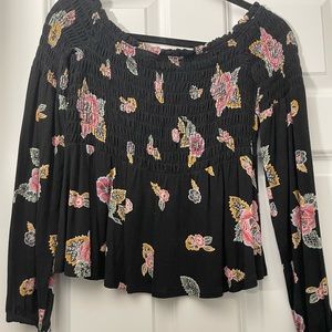 Aeropostale off the shoulder floral top